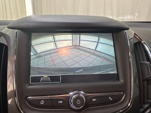 Used 2019 Chevrolet Cruze LT w/ Convenience Package image 26