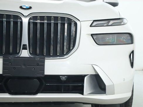 Certified 2024 BMW X7 xDrive40i w/ Executive Package AWD/4WD image 8