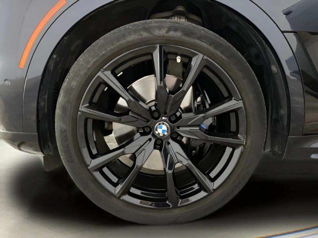 Used 2024 BMW X7 M60i w/ Executive Package AWD/4WD image 95