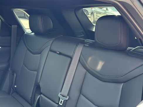 New 2026 Cadillac XT5 Premium Luxury w/ LPO, Floor Liner Package AWD/4WD image 31