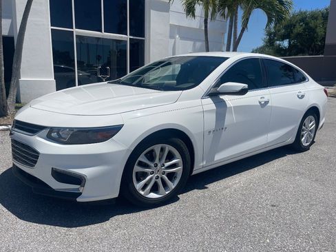 Used 2017 Chevrolet Malibu Hybrid FWD image 26