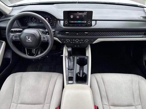 Used 2023 Honda Accord EX image 15