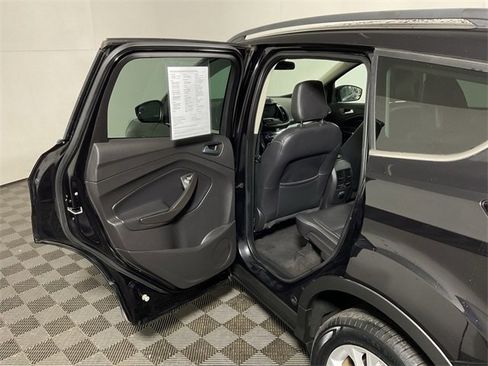 Used 2019 Ford Escape SEL image 29