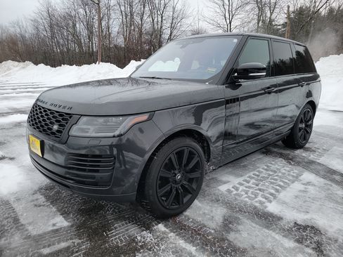 Used 2019 Land Rover Range Rover Supercharged image 1