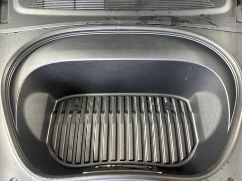 Used 2025 Tesla Model 3 Long Range RWD image 28