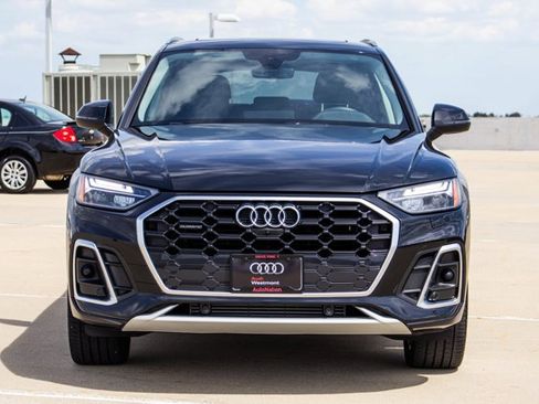 Certified 2023 Audi Q5 2.0T Premium Plus w/ Premium Plus Package AWD/4WD image 2