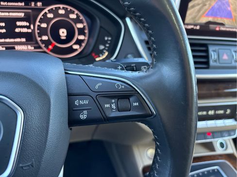 Used 2018 Audi Q5 Premium Plus image 27