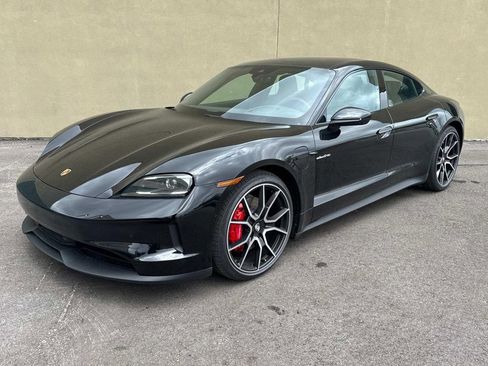 New 2025 Porsche Taycan 4S image 1