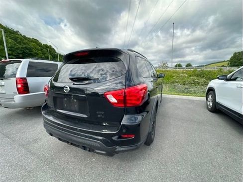 Used 2019 Nissan Pathfinder SL AWD/4WD image 19