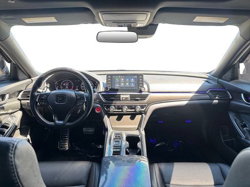 Used 2019 Honda Accord Sport image 12