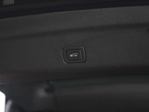 Used 2023 Chevrolet Tahoe LT image 11