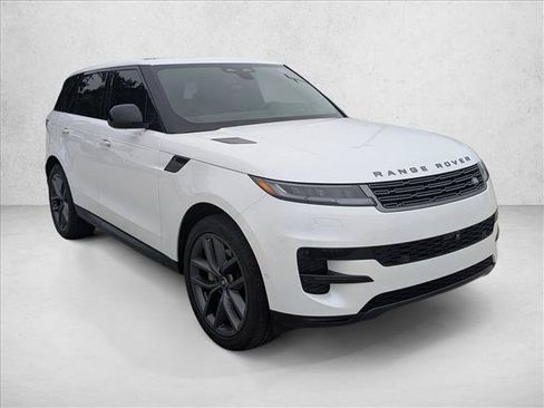 Used 2024 Land Rover Range Rover Sport SE AWD/4WD image 3