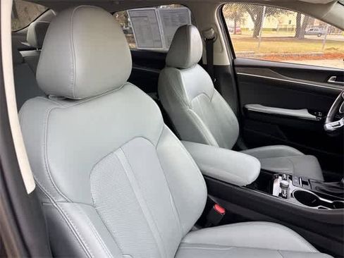 Used 2023 Kia K5 EX image 18