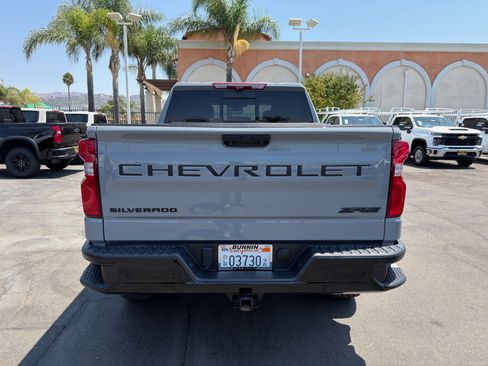 Used 2024 Chevrolet Silverado 1500 ZR2 w/ Technology Package AWD/4WD image 7