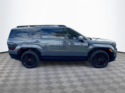 Used 2025 Hyundai Santa Fe Calligraphy image 5