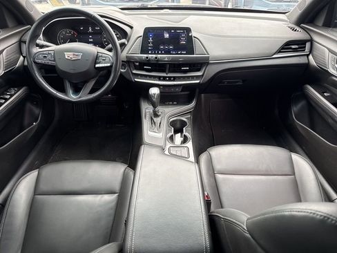 Used 2023 Cadillac CT4 Luxury w/ Cold Weather Package image 12