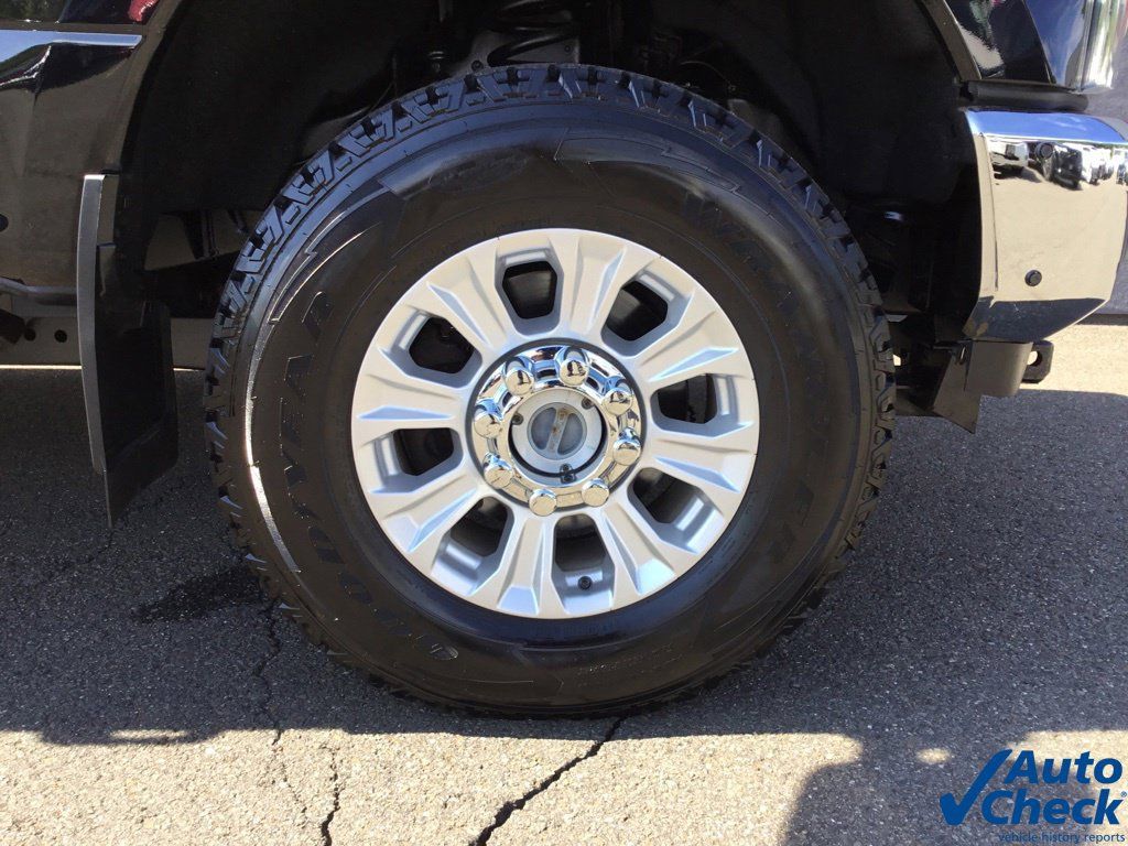 Used 2020 Ford F250 XLT w/ XLT Value Package AWD/4WD image 21