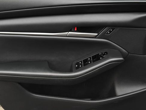 Certified 2023 MAZDA MAZDA3 s image 13