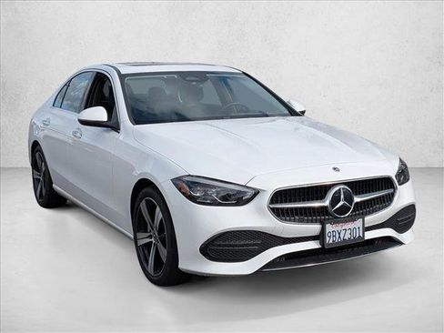 Used 2022 Mercedes-Benz C 300 Sedan image 3