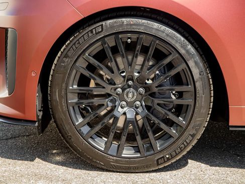 New 2025 Land Rover Range Rover Sport SV Edition Two image 11