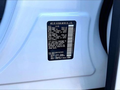 New 2026 INFINITI QX80 4WD image 36