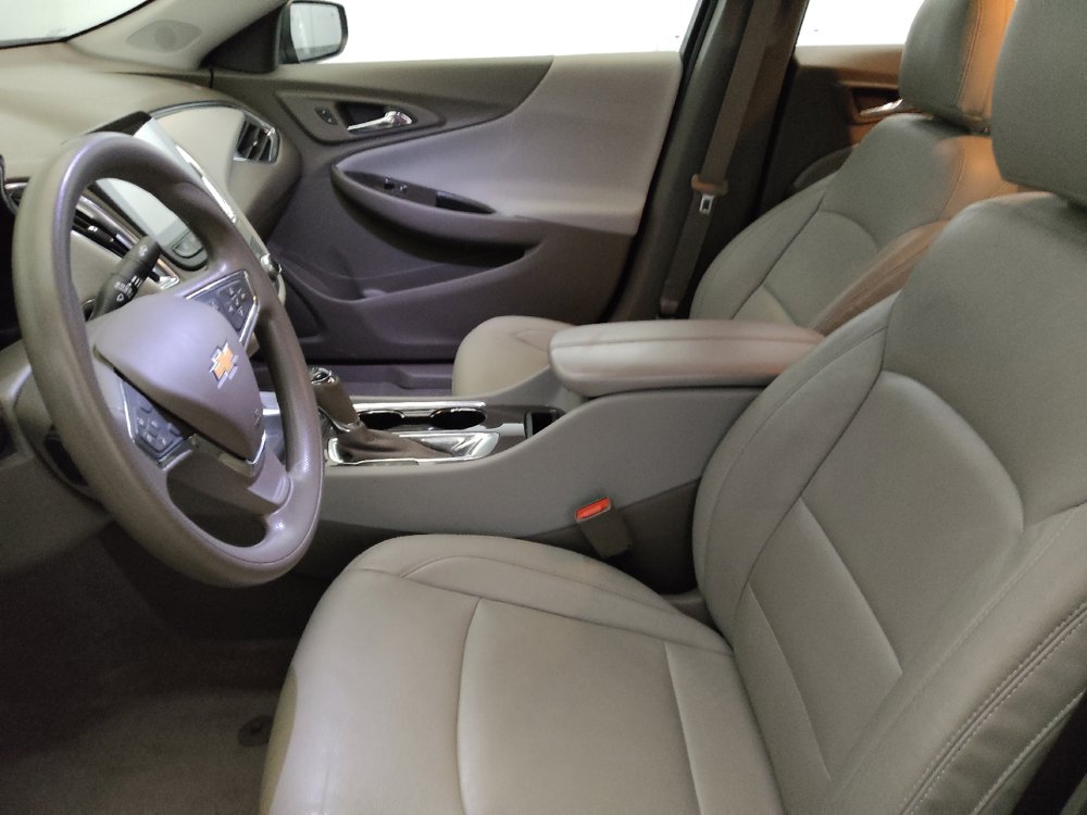 Used 2020 Chevrolet Malibu LT FWD image 17