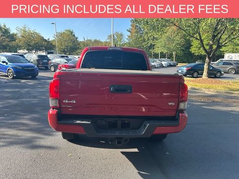 Used 2023 Toyota Tacoma SR5 w/ Technology Package AWD/4WD image 7
