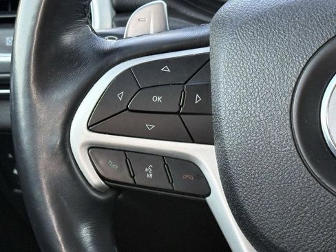 Used 2018 Jeep Grand Cherokee Summit image 12