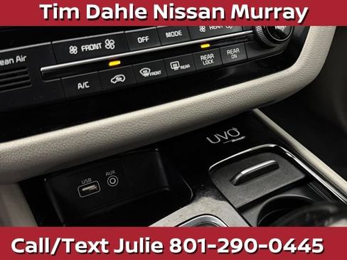 Used 2015 Kia Sedona EX FWD image 35