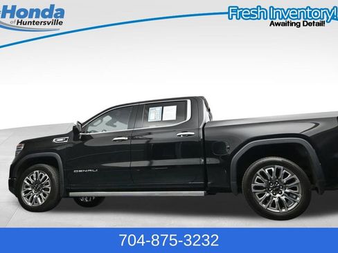 Used 2023 GMC Sierra 1500 Denali w/ Denali Reserve Package AWD/4WD image 39