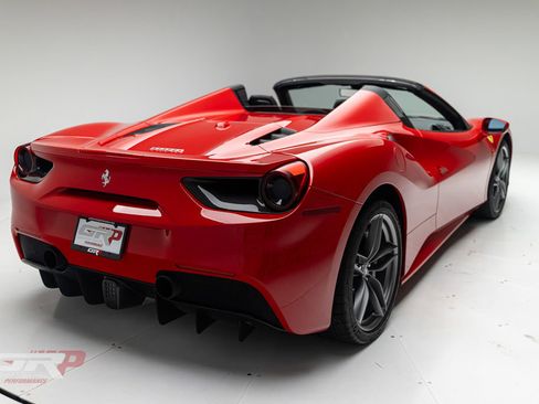 Used 2017 Ferrari 488 Spider RWD image 3