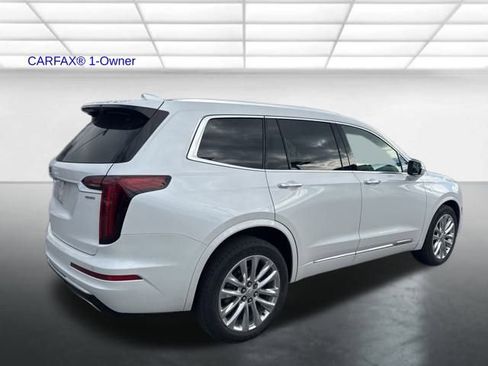 Used 2021 Cadillac XT6 Premium Luxury image 11