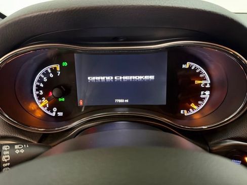 Used 2021 Jeep Grand Cherokee Limited image 23