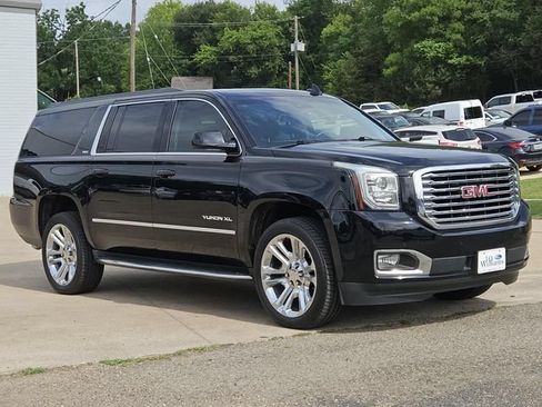 Used 2019 GMC Yukon XL SLT w/ Premium Edition RWD image 1