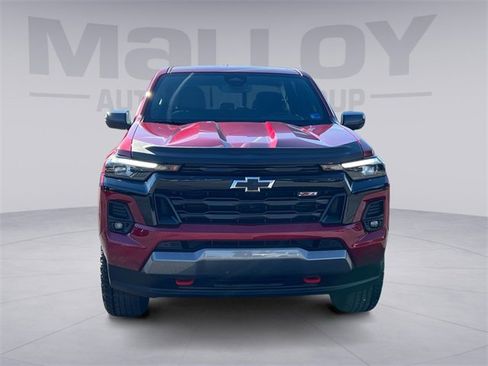 Used 2025 Chevrolet Colorado Z71 w/ Technology Package image 8