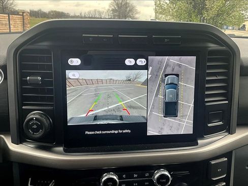 Used 2024 Ford F150 XLT w/ Mobile Office Package image 21