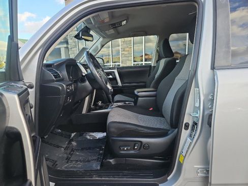 Used 2021 Toyota 4Runner SR5 image 11