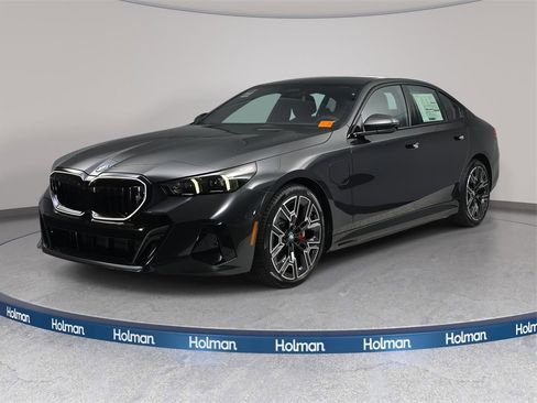 New 2026 BMW 550e xDrive w/ Executive Package image 1