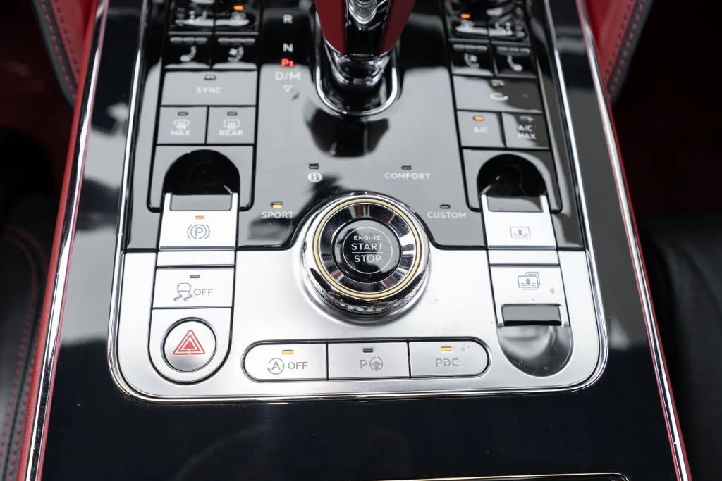 Used 2020 Bentley Flying Spur W12 AWD/4WD image 51