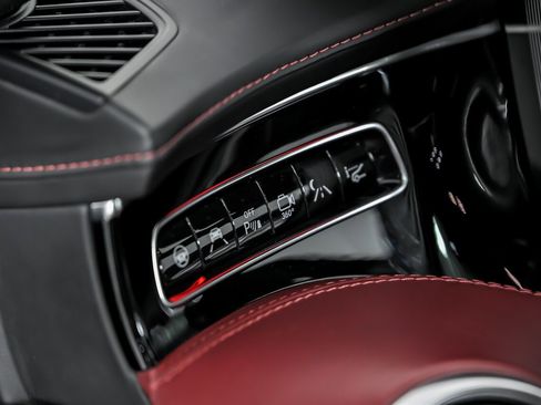 Used 2015 Mercedes-Benz S 550 4MATIC Coupe image 28