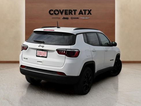 New 2026 Jeep Compass Latitude AWD/4WD image 5