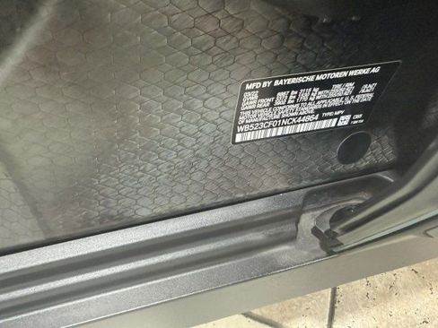 Used 2022 BMW iX xDrive50 w/ Premium Package image 38