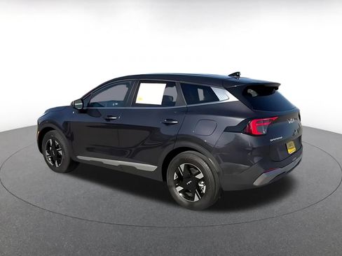 Used 2026 Kia Sportage LX FWD image 9
