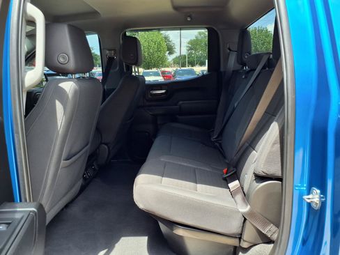 Used 2024 Chevrolet Silverado 1500 Custom w/ Rally Edition RWD image 17