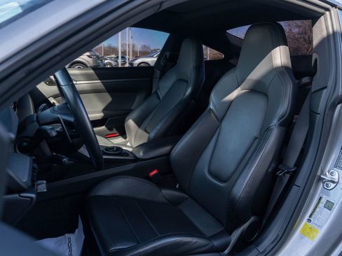 Certified 2021 Porsche 911 Carrera image 5