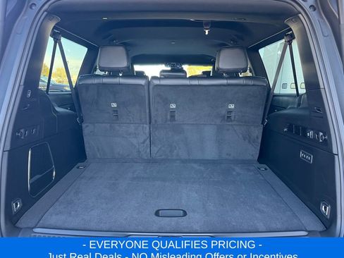 New 2025 Jeep Wagoneer L Series II image 30