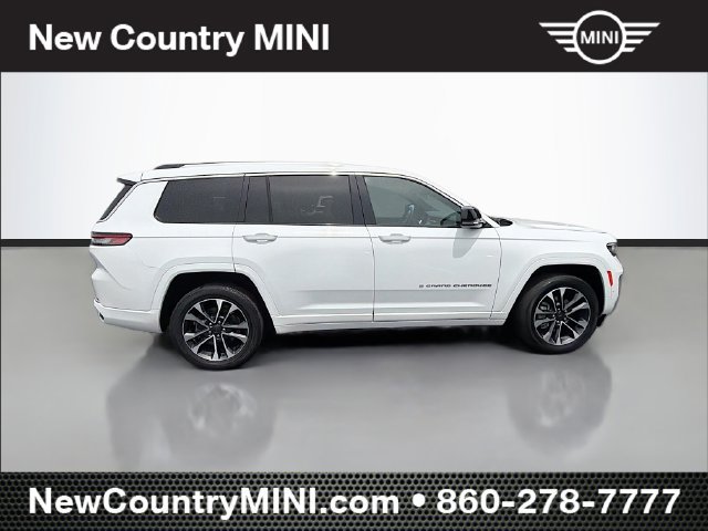 Used 2022 Jeep Grand Cherokee L Overland w/ Luxury Tech Group IV AWD/4WD image 8