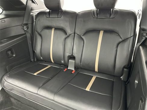 Used 2024 MAZDA CX-90 3.3 Turbo S w/ Premium Package image 24