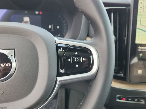 New 2026 Volvo XC60 B5 Plus w/ Protection Package Premier image 18