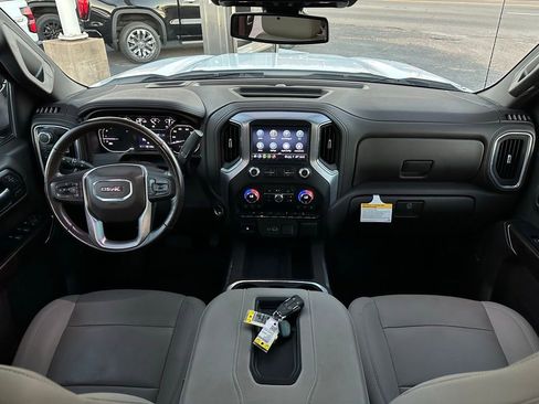 Used 2022 GMC Sierra 1500 SLT image 19